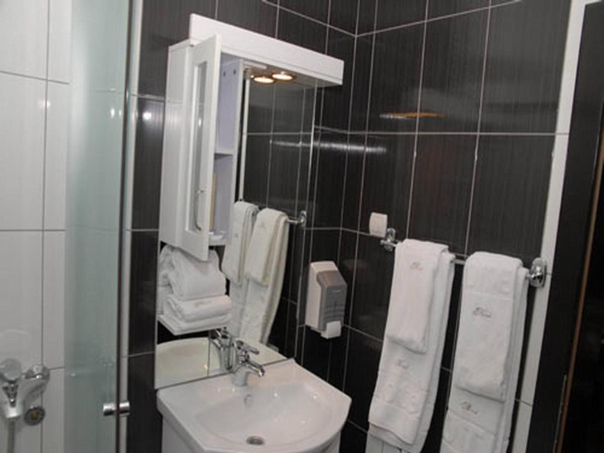 זבורניק Hotel Novak חדר תמונה