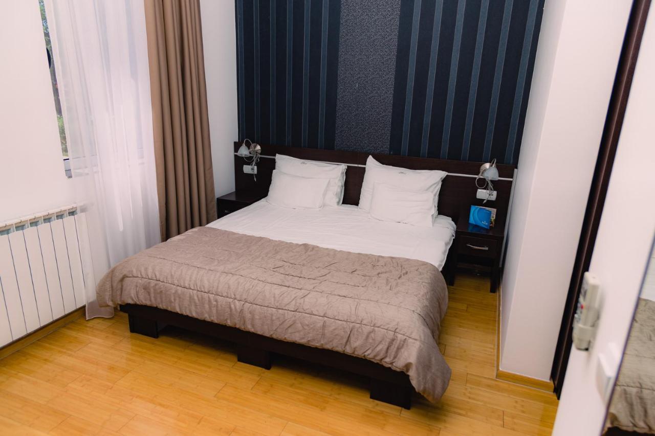 זבורניק Hotel Novak מראה חיצוני תמונה