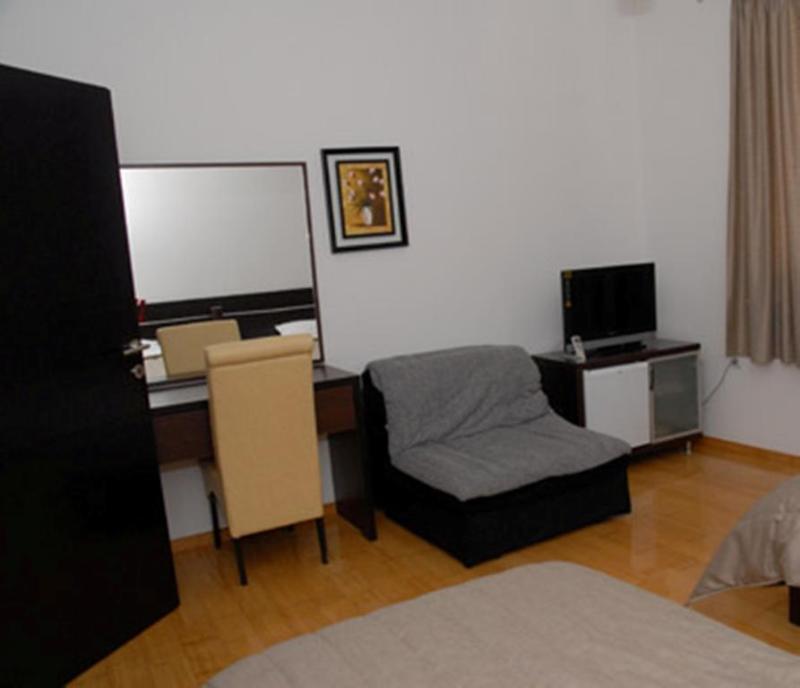 זבורניק Hotel Novak מראה חיצוני תמונה